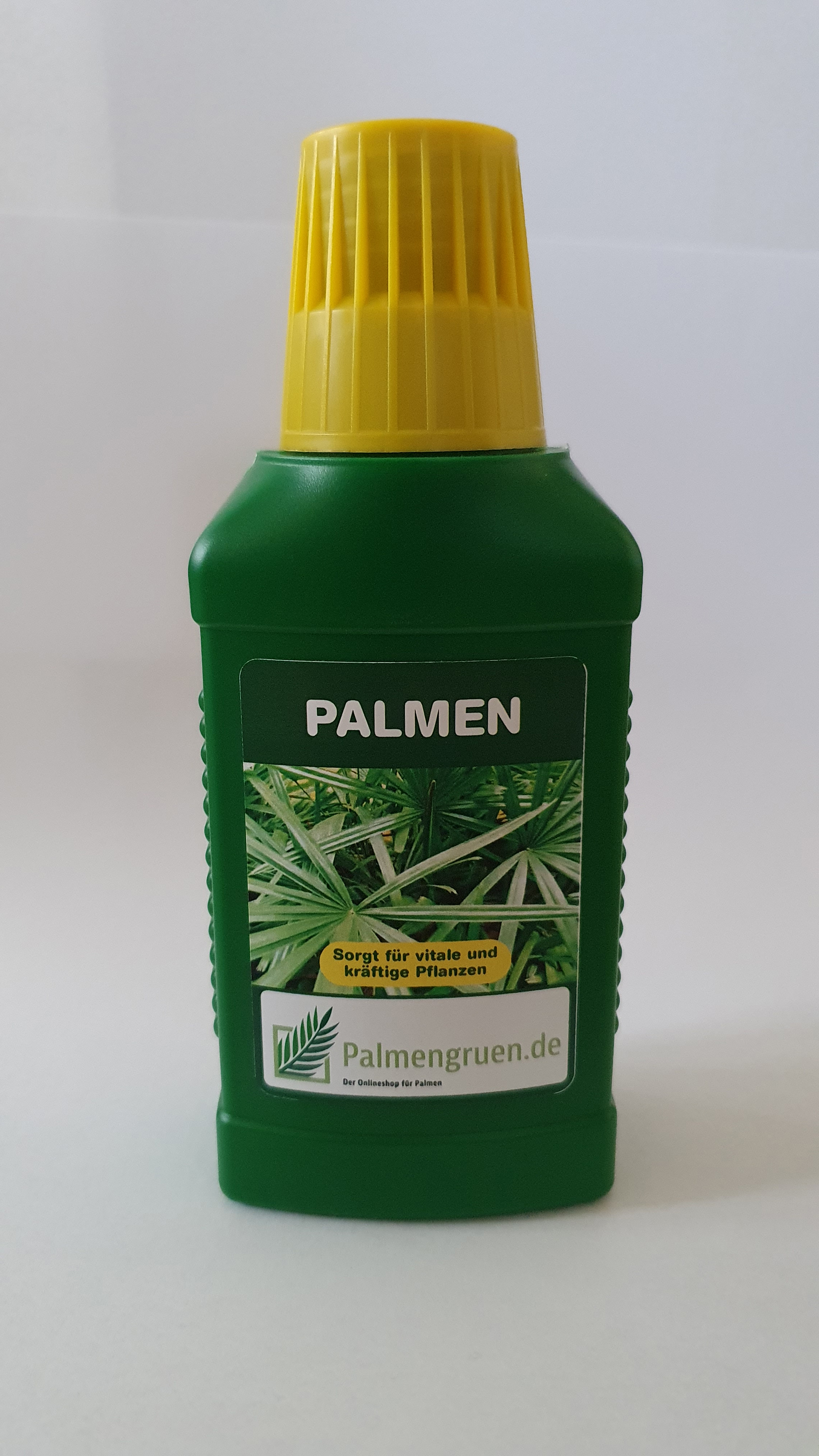 Palmendünger 250ml NPK mit Spurennährstoffen & Carbamid